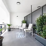 Akyra فندق مبيت وإفطار